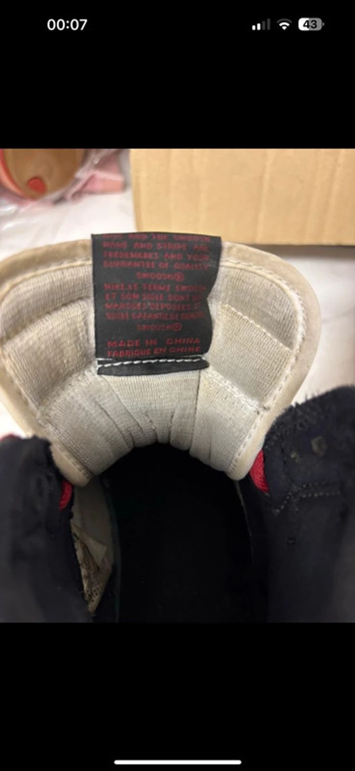 Nike Jordan 1 Retro High Bloodline - photo numéro 9