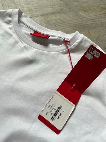 Hugo  boss  blanc neuf