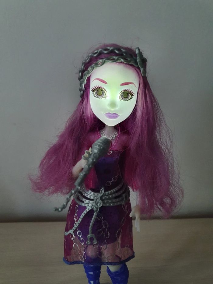 Poupée Monster High - Ari Hauntington - Spooktacular Popstar - Mattel - photo numéro 5