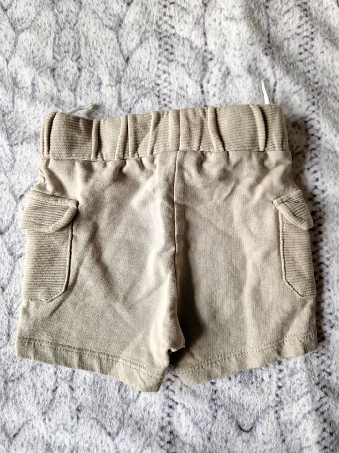 Short bébé 6 mois - photo numéro 2