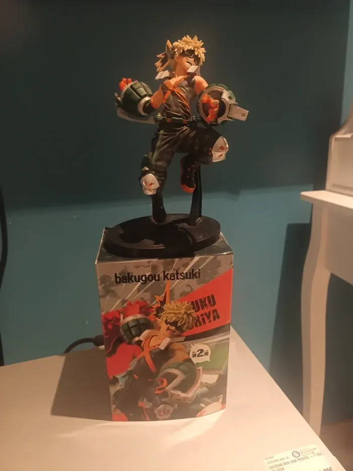 Figurine Bakugou Katsuki "my hero academia " - photo numéro 6