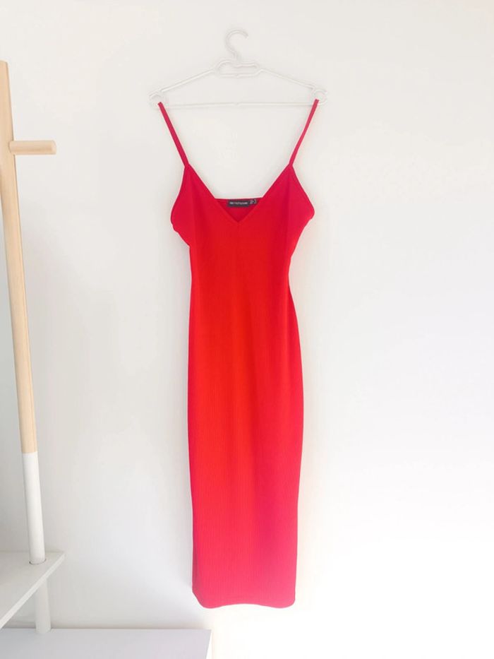 💄 Jolie robe rouge prettylittlething taille 40 💄