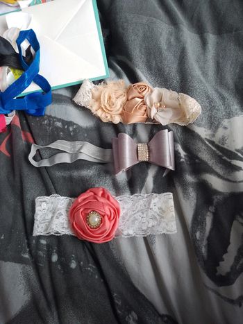 Lot de bandeaux a fleurs / noeud bébé fille