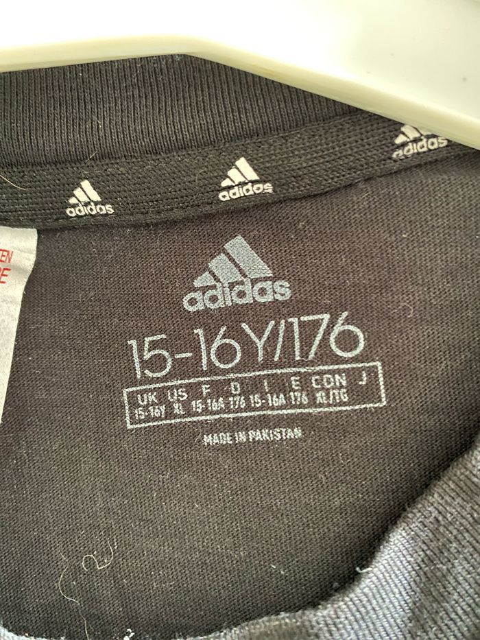 T-shirt Adidas taille 15-16 ans mixte - photo numéro 3