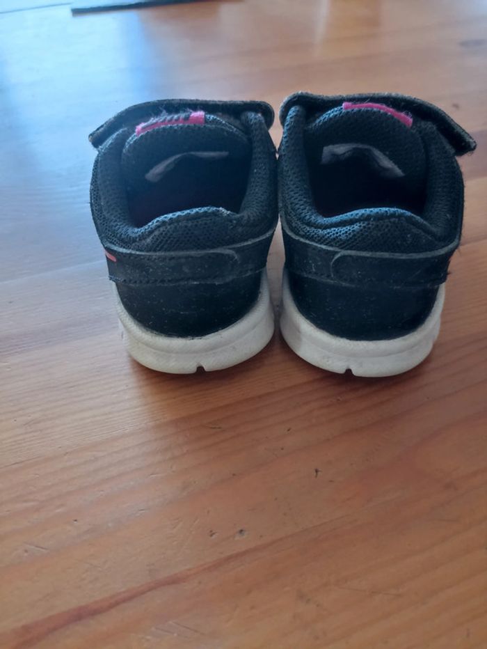 Basket Nike à scratch - photo numéro 3