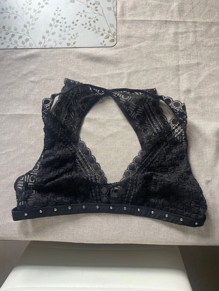 Brassière dentelles