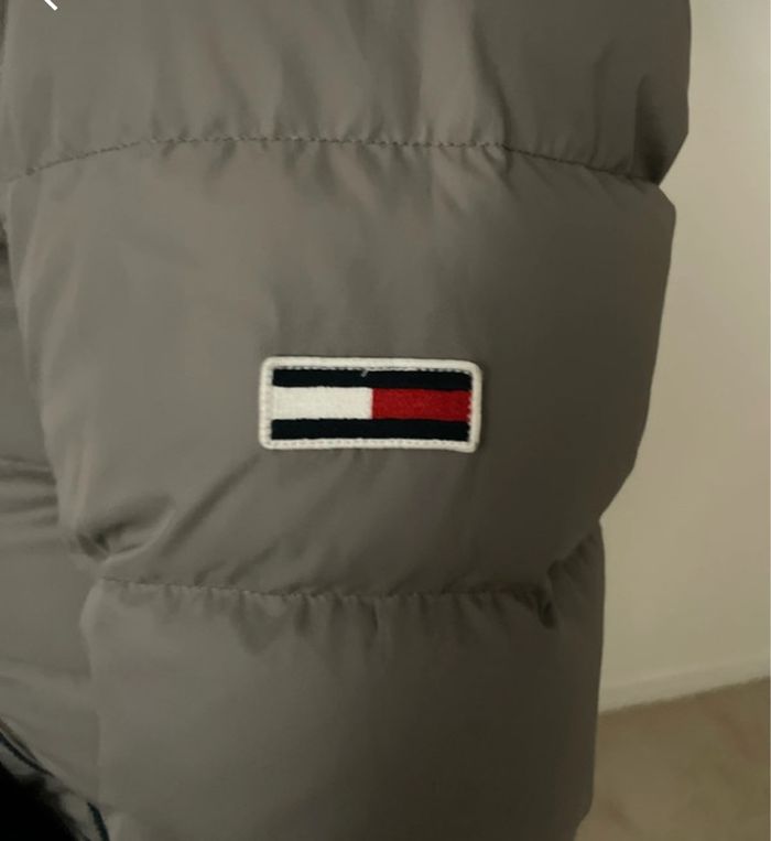 Doudoune, Tommy hilfiger taille L. Très bon état 80 €. - photo numéro 7
