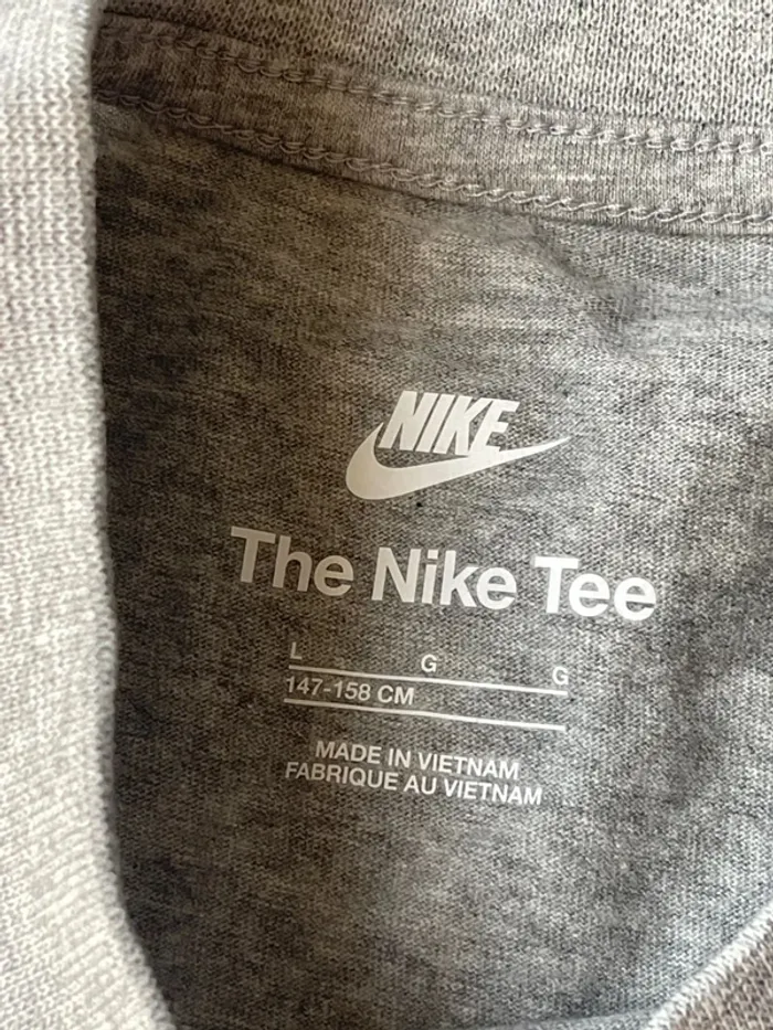 Tee shirt Nike - photo numéro 4