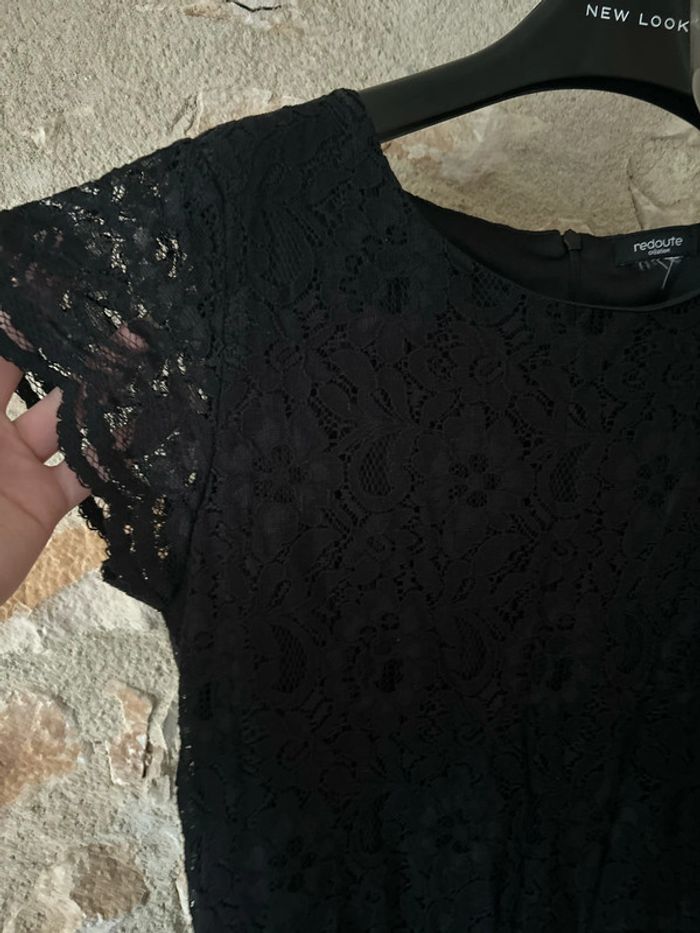 Robe noire - photo numéro 2