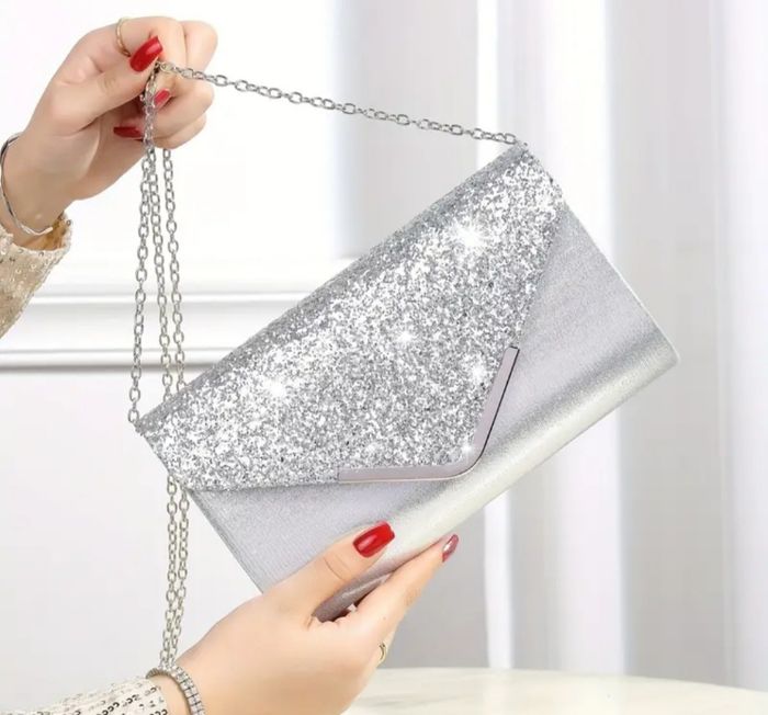 Pochette chic de cérémonie