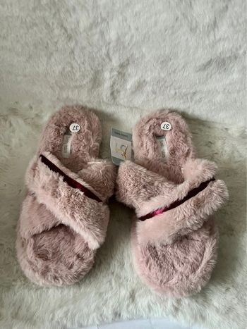 Pantoufles pointure 37