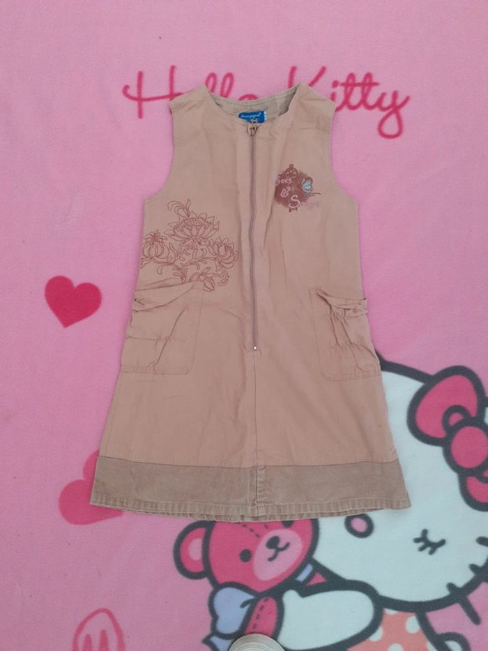Robe t.6 ans