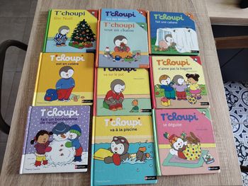 Lot de 10 livres de T'choupi en bon état
