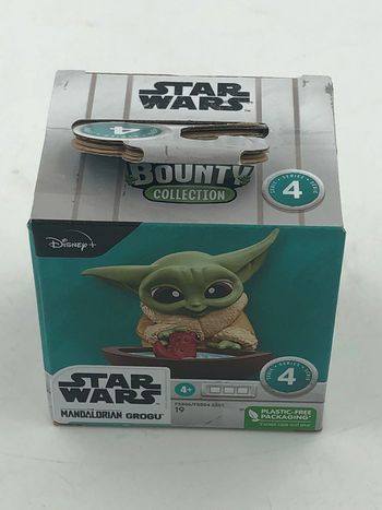 Figurine Disney Star Wars Grogu N•19 série 4 Hasbro neuf