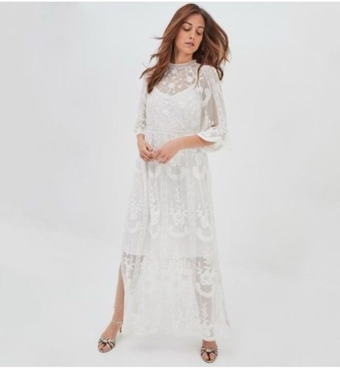 Robe dentelle blanche mariée promod