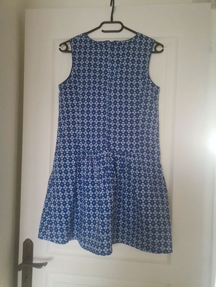 Robe sans manches - photo numéro 3