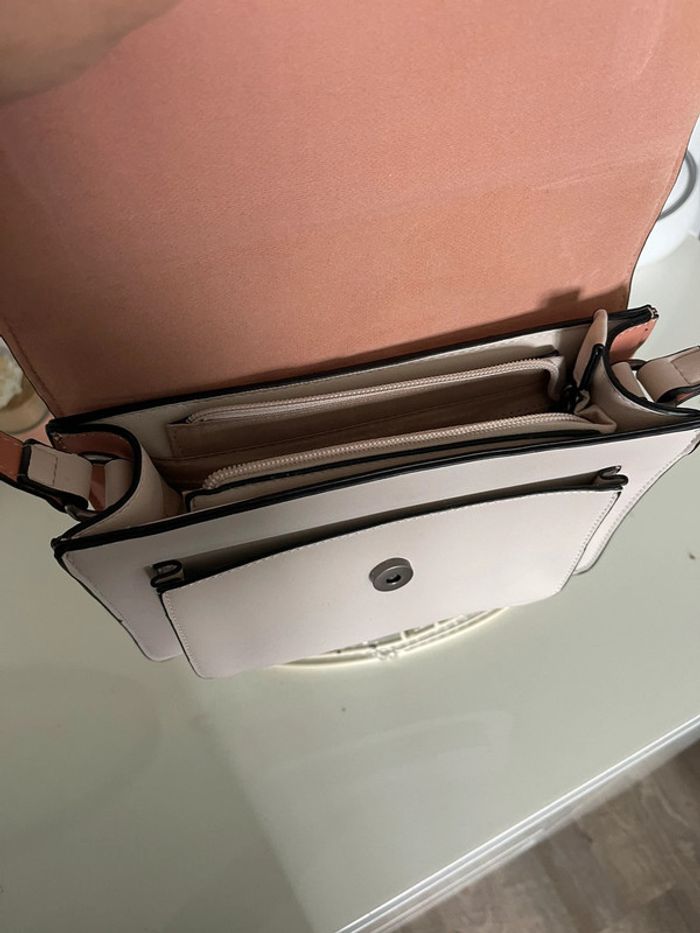 Sac a main - photo numéro 3