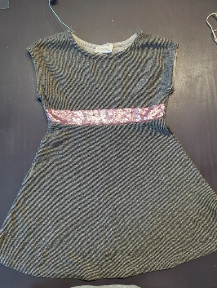 Robe manches courtes - photo numéro 3