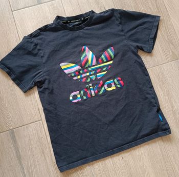 T-shirt Adidas taille S