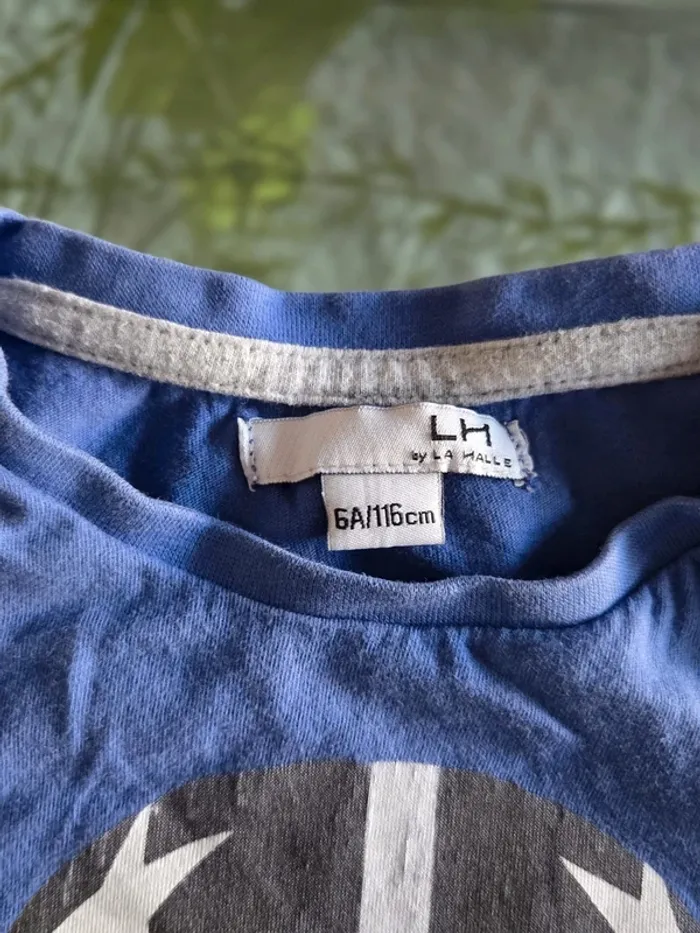 Tee shirt avec bouloches 6ans - photo numéro 3
