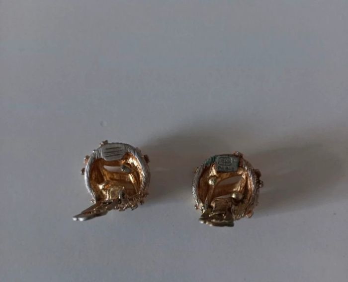 Clips oreille balenciaga - photo numéro 4