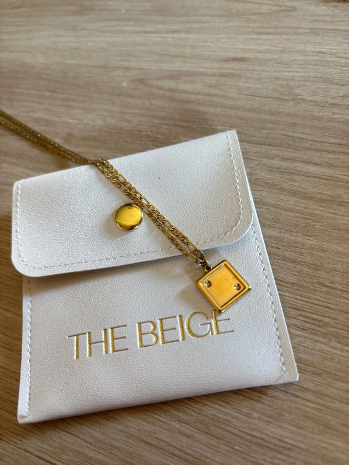 Collier the beige