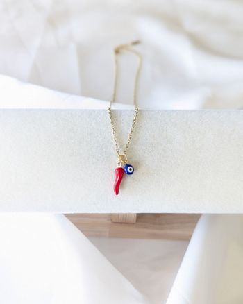 Collier piment œil grec