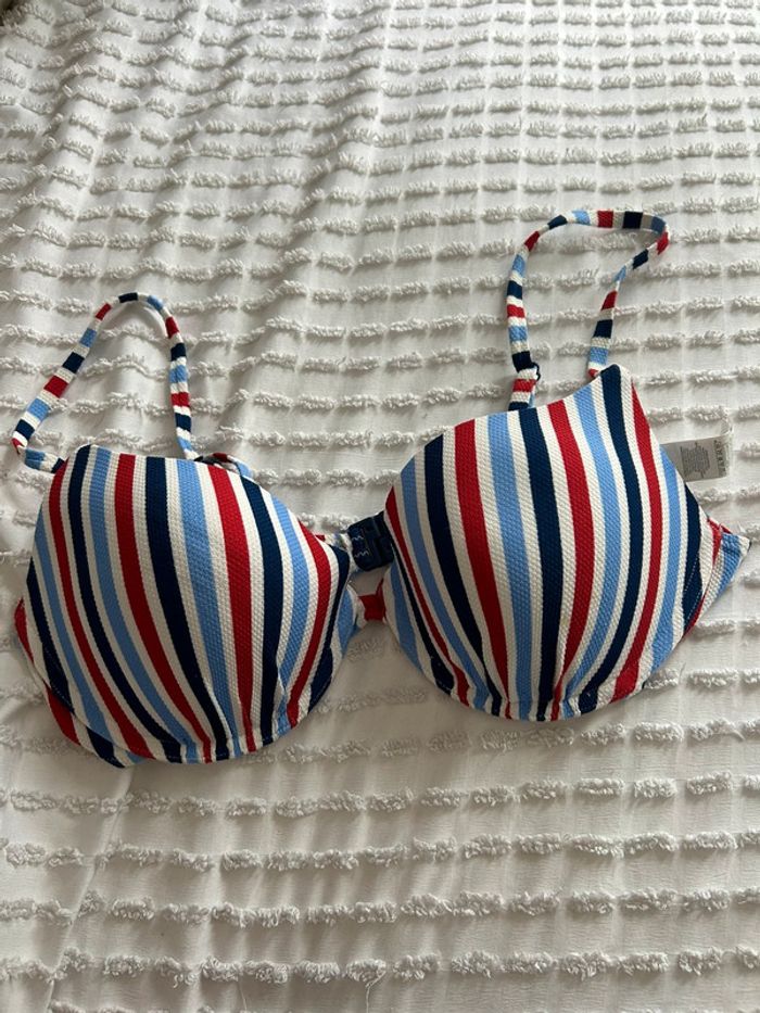 Haut de maillot de bain – TEX (Carrefour)