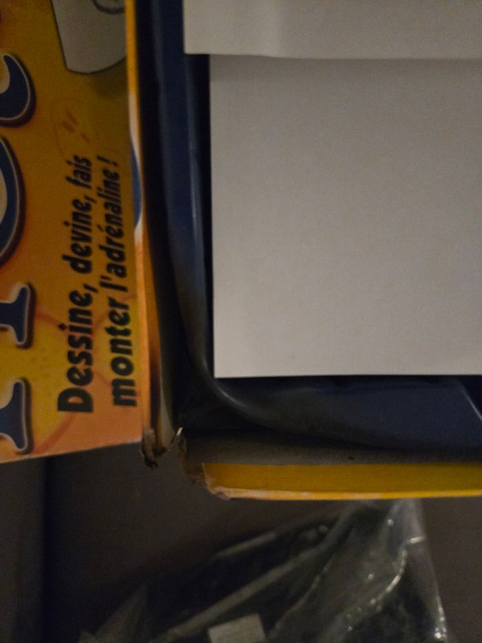 🎨 Pictionary – Neuf (boîte endommagée) - photo numéro 4