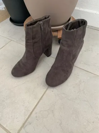 Bottines daim