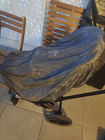 Housse étirable poussette pare soleil