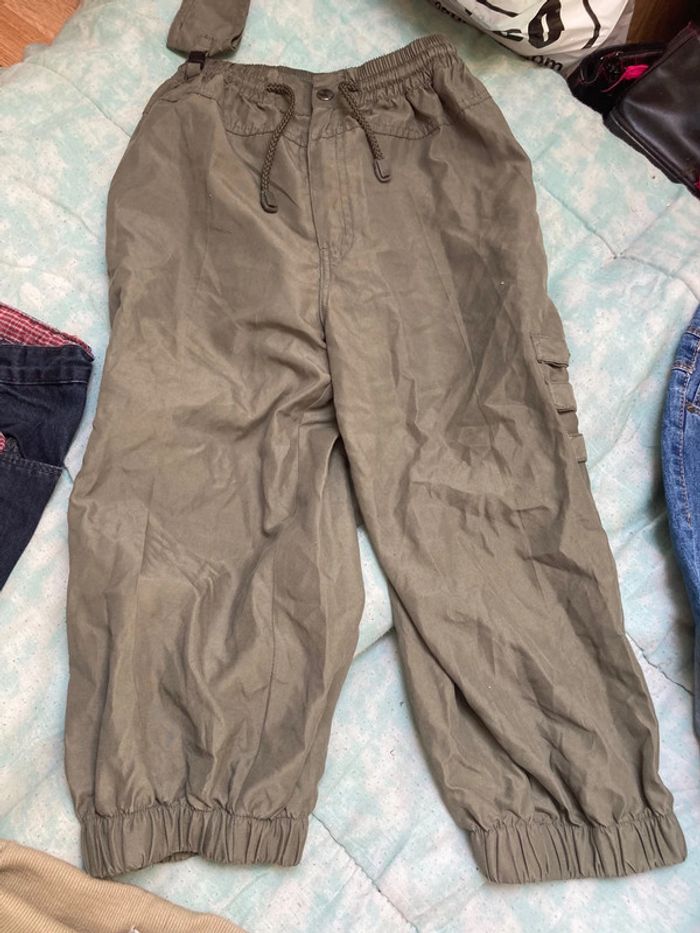 Lot de 3 pantalons + 2 pantacourts 12 ans  fille - photo numéro 4