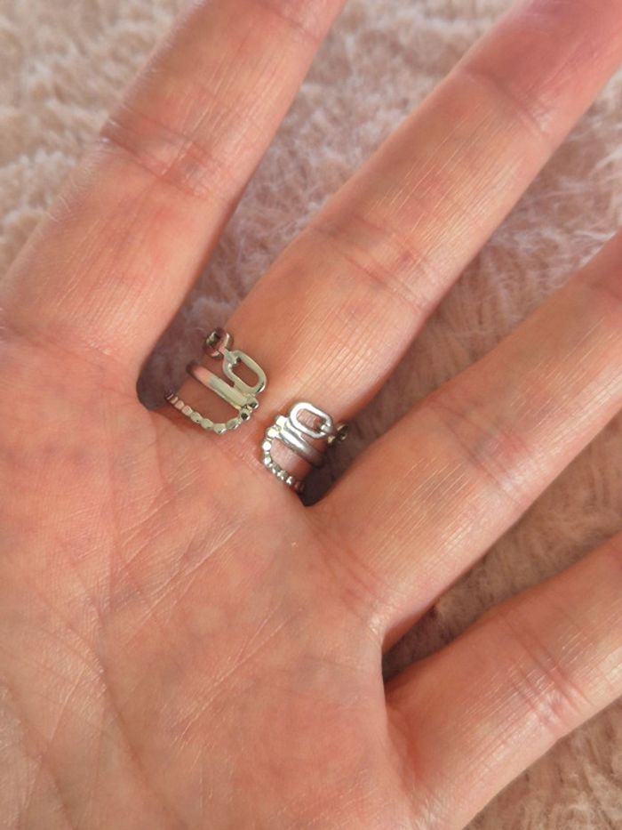 Magnifique bague avec croix en acier - photo numéro 4