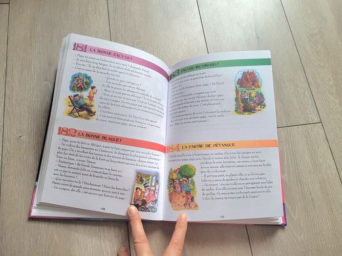 Grand+gros livre " de 324 pages, petite histoire du soir" de la collection : Un soir, une histoire - photo numéro 6