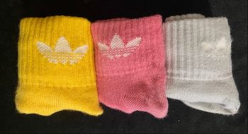 Baskets ADIDAS T.18 Neuves Tensaur Run Confort + 3 Chaussettes