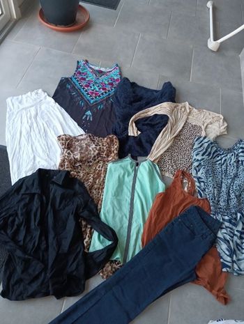 Lot de 10 vêtements femme