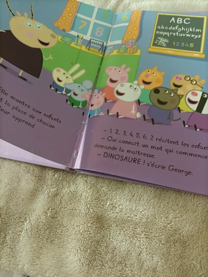 Livre Peppa Pig : Peppa va à l'école - photo numéro 9