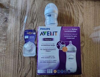Biberon avent philip et tétine 1m+