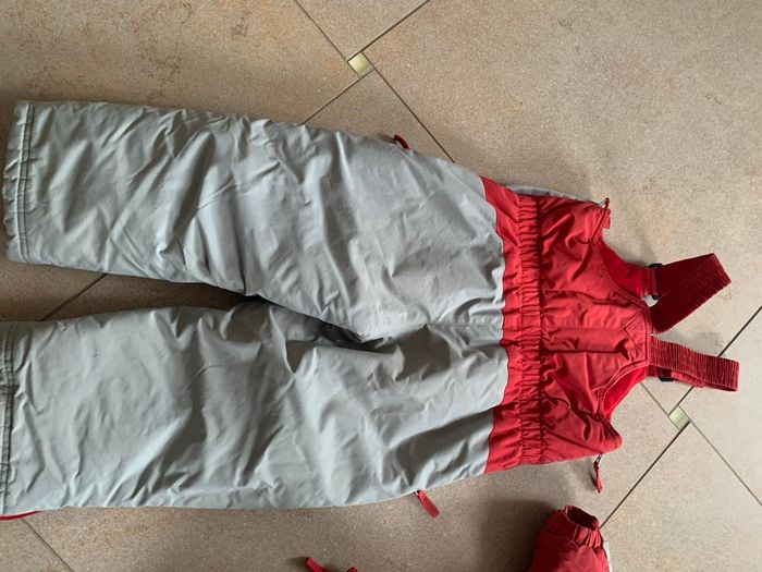 Ensemble pantalon et veste de ski 4 ans - photo numéro 7