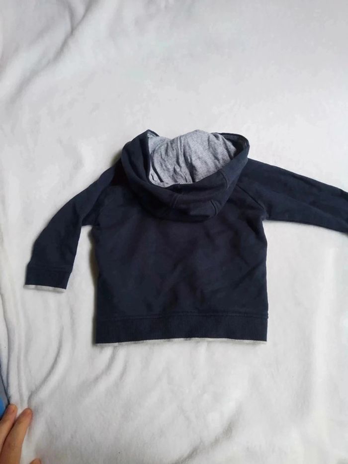 Gilet sweat 6 mois - photo numéro 3