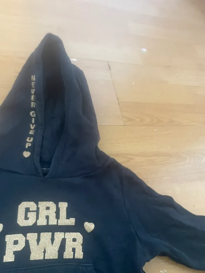 Sweat à capuche kiabi 5 ans  fille