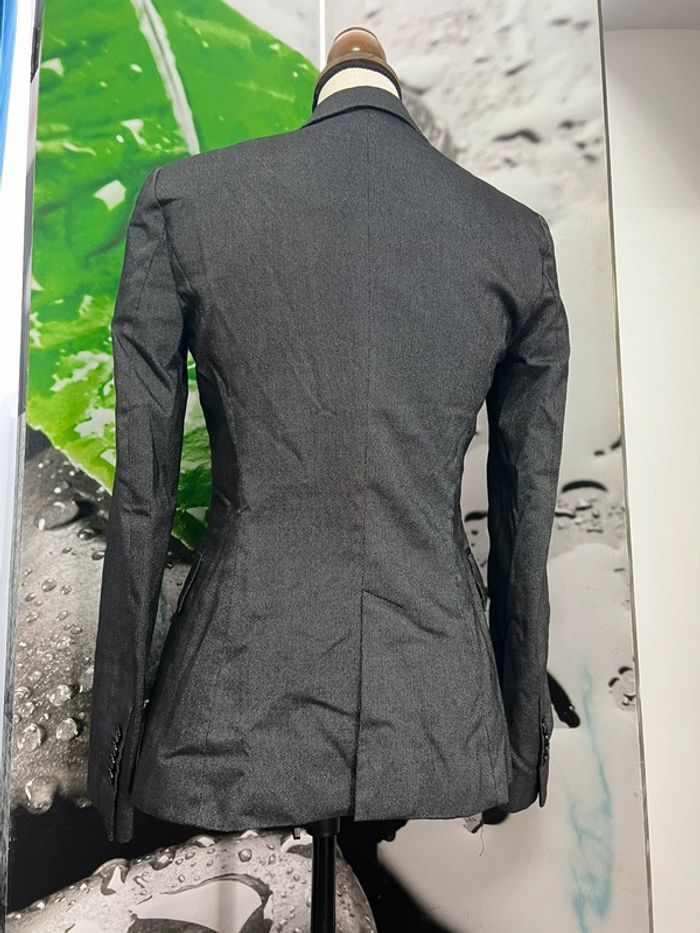 Jolie veste femme Zara taille S - photo numéro 2