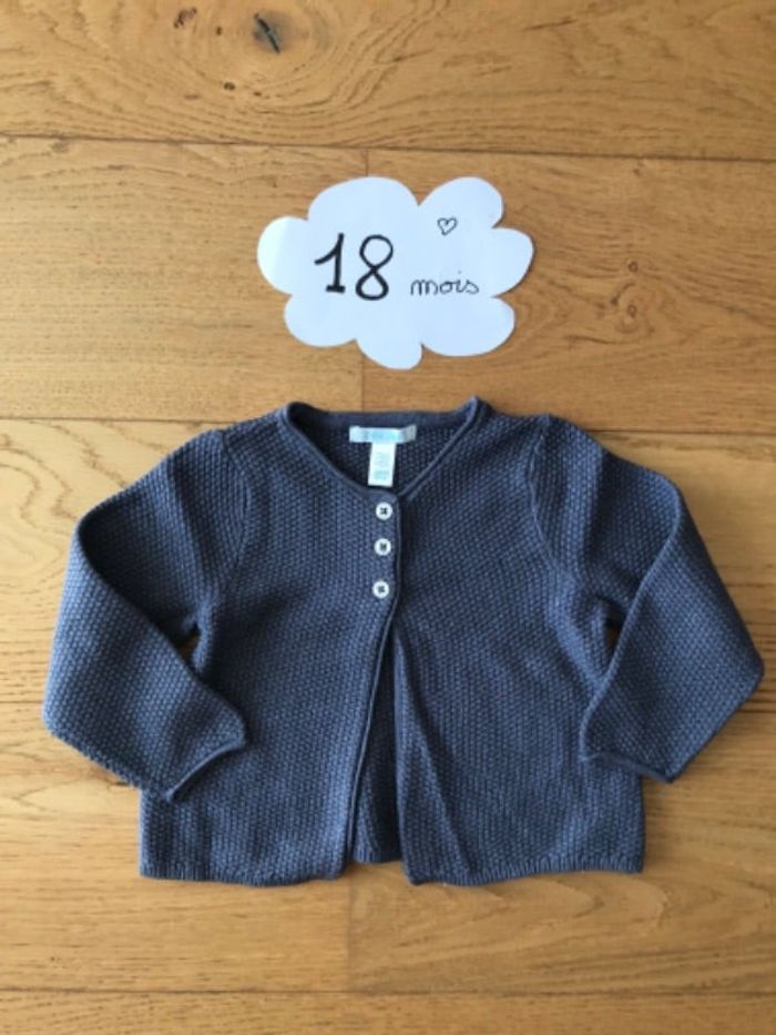 Gilet gris foncé pailleté okaidi 18 mois