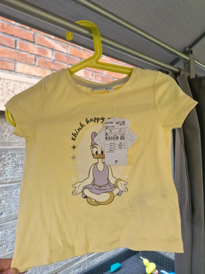 👧T-shirt jaune •bébé • Daisy Duck - photo numéro 4