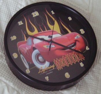 Pendule murale Cars noire