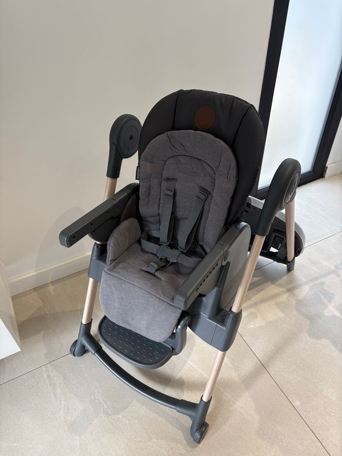 Chaise haute maxi cosi - photo numéro 3