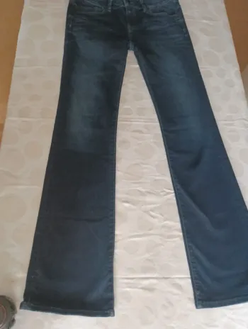Pantalon jeans femme Lee Cooper taille 38 coupe évasée pattes d' éléphants bootcut