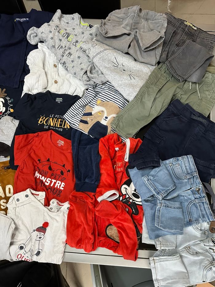 Vêtements Garçon 18M - photo numéro 2