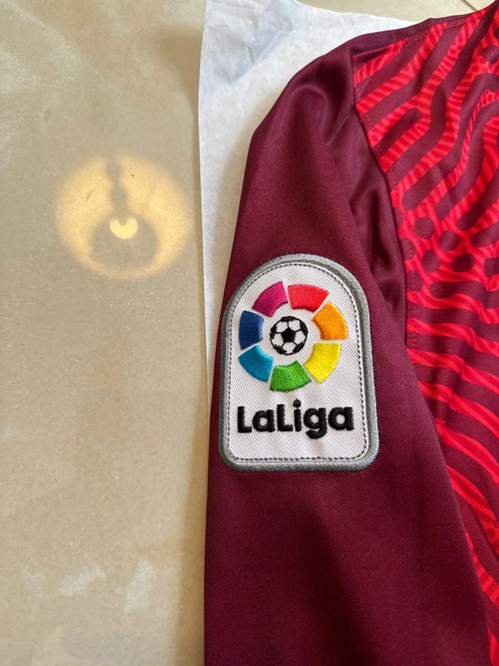 Maillot de foot Nike équipe FC Barcelone taille 13/15 ans authentique neuf - photo numéro 4