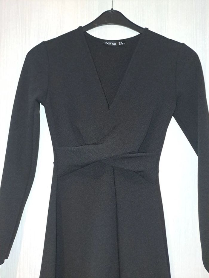 Robe noir - photo numéro 2